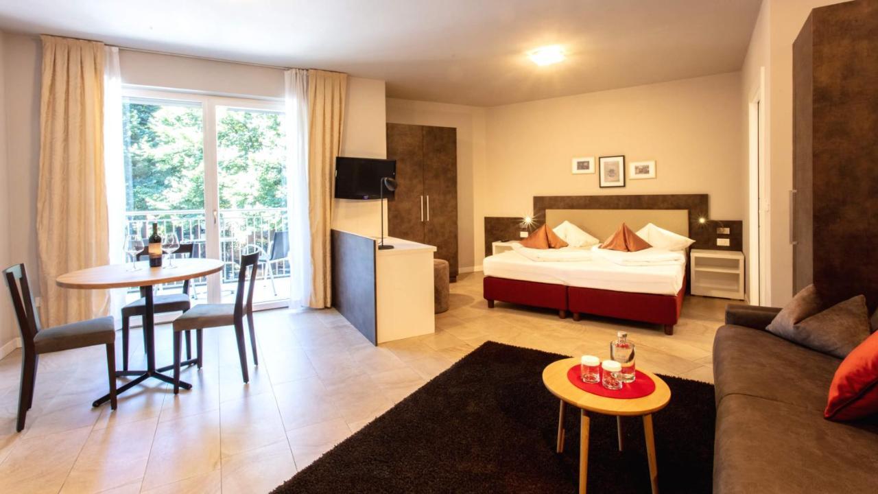 City Hotel Merano Esterno foto