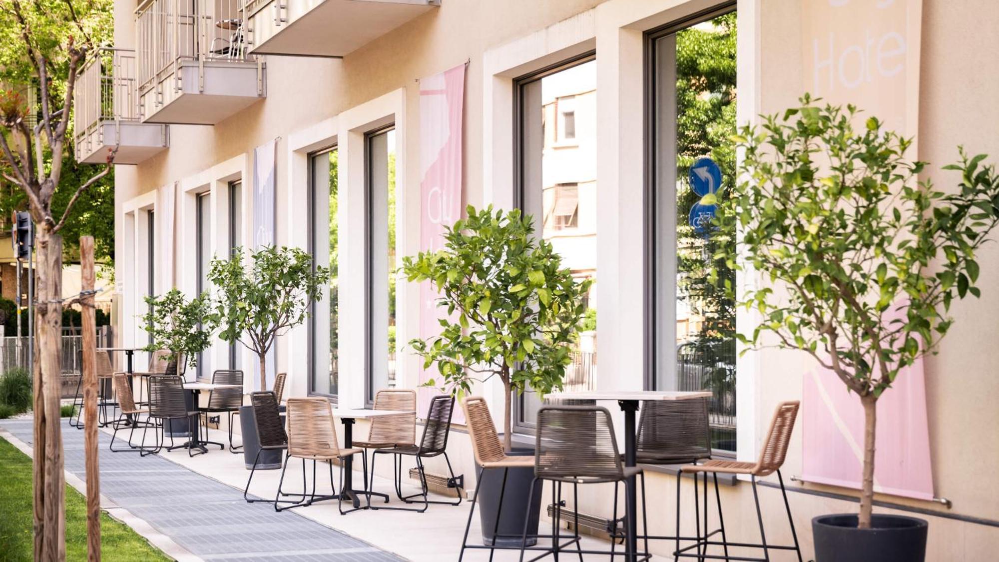 City Hotel Merano Esterno foto